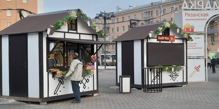 На ярмарках выходного дня в Рязани горожане приобрели 6,7 тонн мяса и 4,2 тонны молока