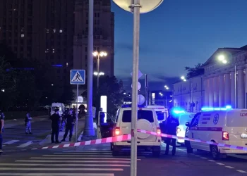 Самодельная бомба в московском ресторане унесла жизни людей Самодельная бомба в московском ресторане унесла жизни людей