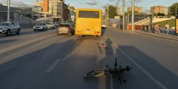 Маршрутка сбила насмерть 82-летнего велосипедиста в Рязани