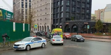 В Рязани реанимационная бригада спасает сбитого пешехода