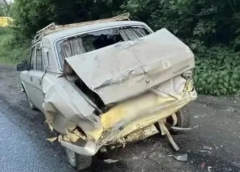 Большегруз столкнулся с легковушкой в Рязанской области