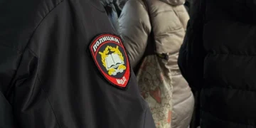 Полиция и спецназ провели масштабный рейд в Дягилеве