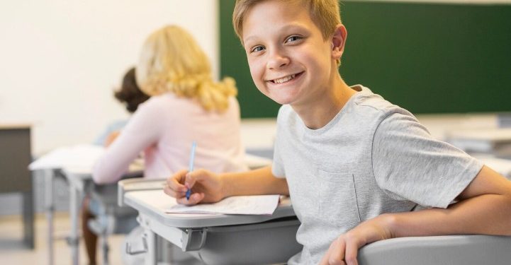 В Рязанской области многодетным семьям помогают собрать детей в школу В Рязанской области многодетным семьям помогают собрать детей в школу