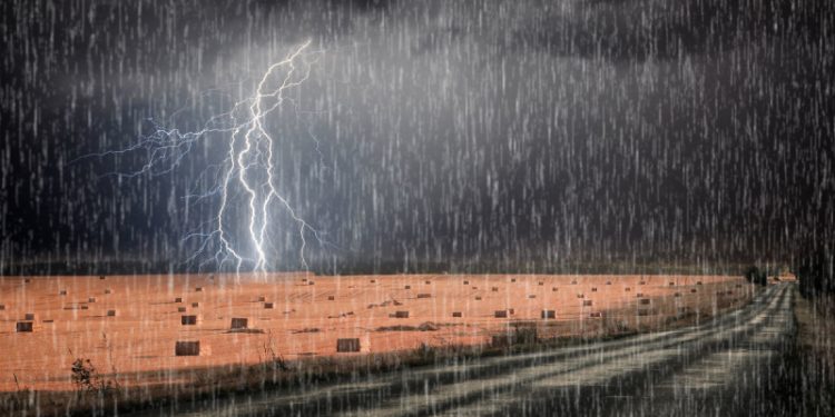 Для рязанцев вновь выпустили метеопредупреждение из-за дождя и града Для рязанцев вновь выпустили метеопредупреждение из-за дождя и града