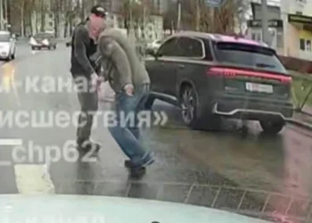 Водитель сбил пешехода на красный свет в Рязани