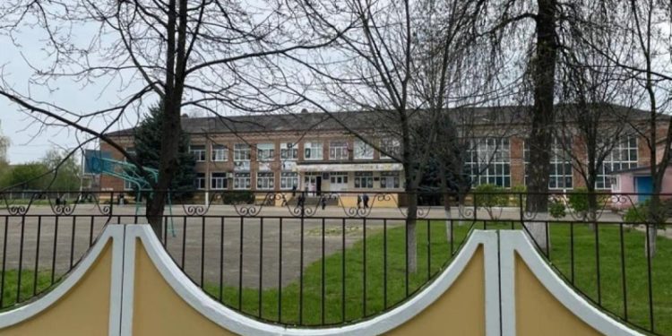 Стрельба в школе Кубани ранила двух детей