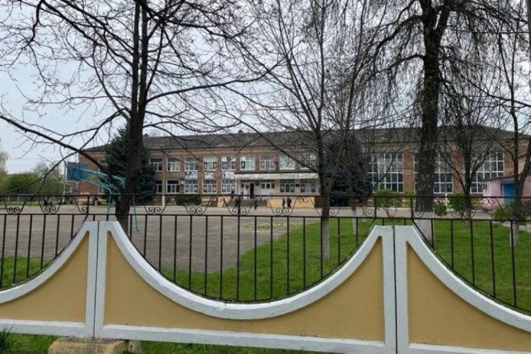 Стрельба в школе Кубани ранила двух детей
