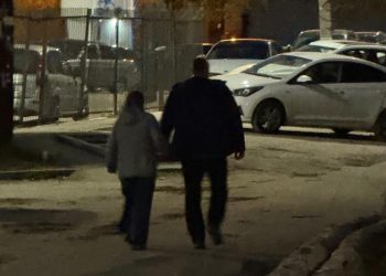 Мужчина ударил свою собаку после нападения на шпица в Рязани