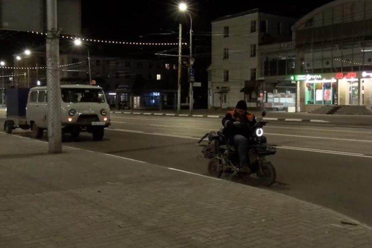 В Рязани начали обновлять дорожную разметку