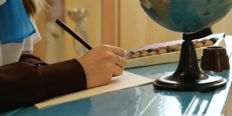 Студент-теолог из Рязани представил диплом, написанный нейросетью