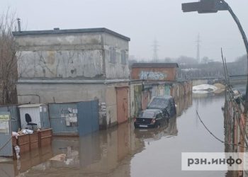 Наводнение затопило гаражи на проезде Яблочкова в Рязани