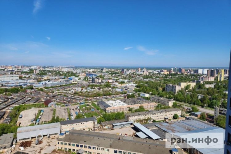 Беспилотная опасность почти пять часов действует в Рязанской области