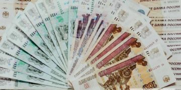 Пересмотр правил блокировок счетов предложен в России