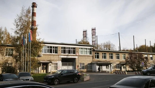 Подмосковный химзавод рванул возле жилых домов, но все молчат Подмосковный химзавод рванул возле жилых домов, но все молчат