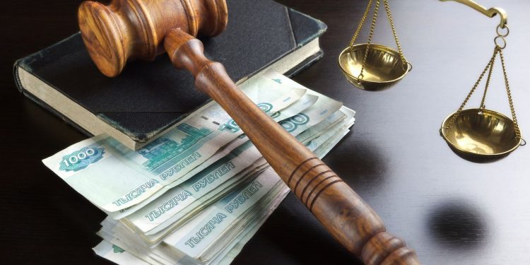 Взыскание долгов с пенсий инвалидов теперь запрещено