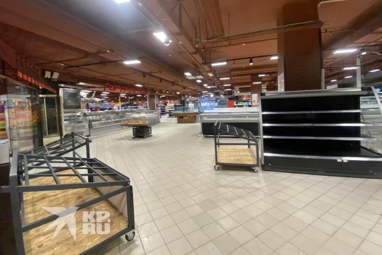 Прилавки рязанского супермаркета "Spar" опустели 16 февраля