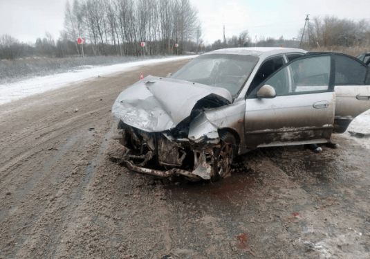 В ДТП в Скопинском районе пострадали два водителя