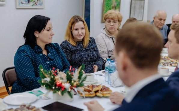 Губернатор Малков обсудил с жителями рязанской Солотчи развитие поселка