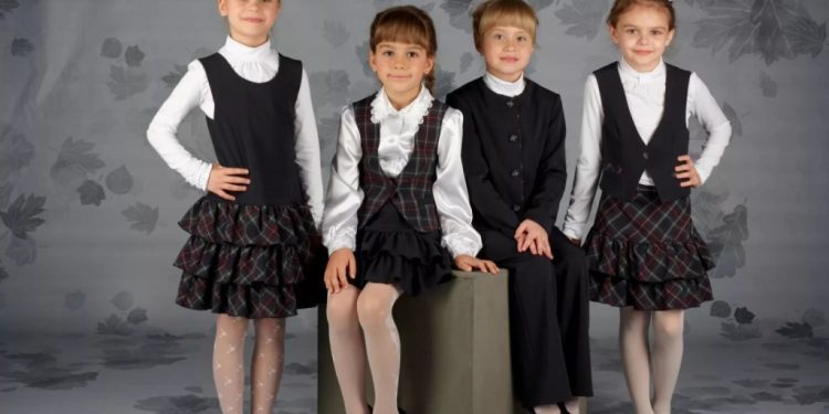 Для рязанцев увеличена выплата на школьную форму