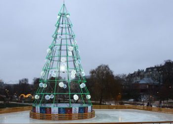 25 января каток на рязанском Лыбедском бульваре станет бесплатным для всех Татьян 25 января каток на рязанском Лыбедском бульваре станет бесплатным для всех Татьян