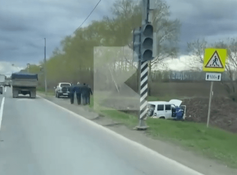 В Рязанском районе столкнулись Mercedes, УАЗ Патриот и грузовик