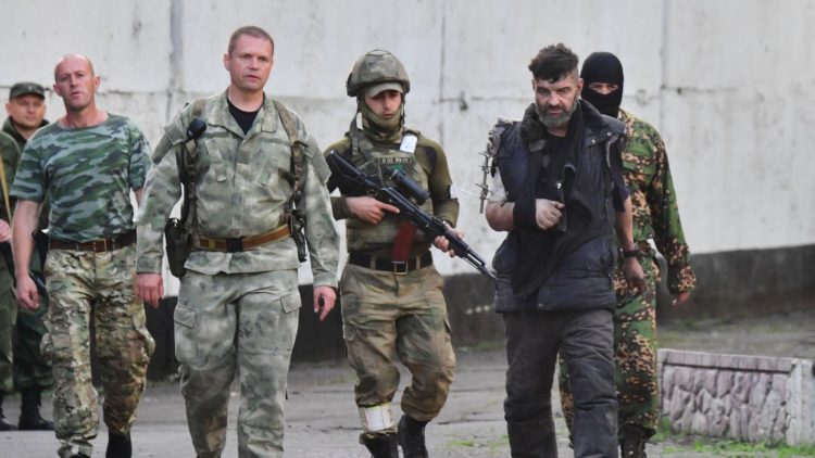 Минобороны заявило о сдаче в плен 771 украинского военного из «Азовстали»
