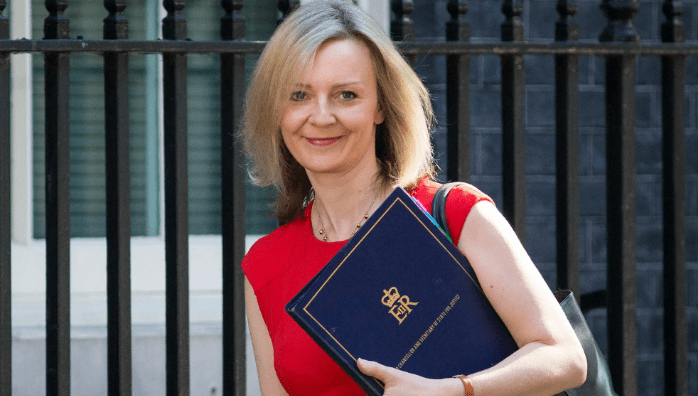 Новым министром Великобритании назначена Лиз Трасс