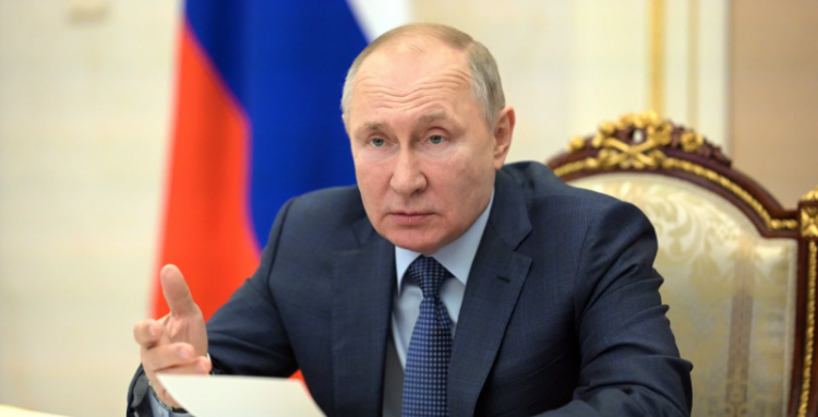 Песков: Владимир Путин пока не делал заявлений о планах на следующие президентские выборы