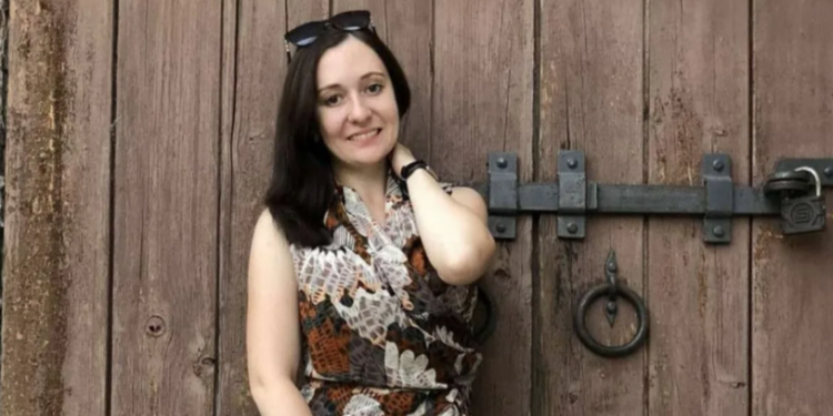 Телеканал "Россия 1" покажет в эфире выпуск передачи Малахова об убитой рязанке Логуновой Телеканал «Россия 1» покажет в эфире выпуск передачи Малахова об убитой рязанке Логуновой