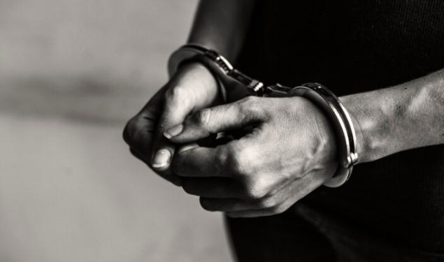 В Шиловском районе 29-летний нетрезвый мужчина избил приятеля