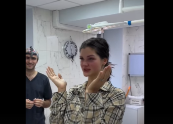 Экс-участница шоу «Дом-2» Самонина, живущая в Рязани, расплакалась после пластики носа