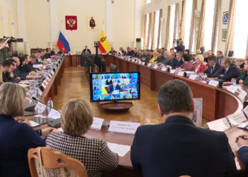 Мэр Рязани Артемов рассказал о предстоящем ремонт дороги на улице Лизы Чайкиной