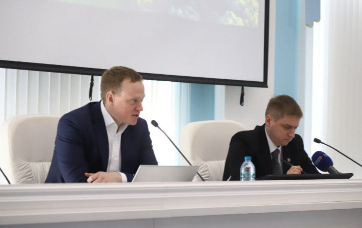 Малков обсудил с главврачами рязанских медучреждений развитие медицины в регионе