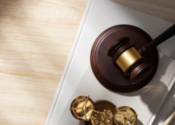 Рязанский суд продлил меры пресечения фигурантам дела о закупке коммунальной техники Рязанский суд продлил меры пресечения фигурантам дела о закупке коммунальной техники