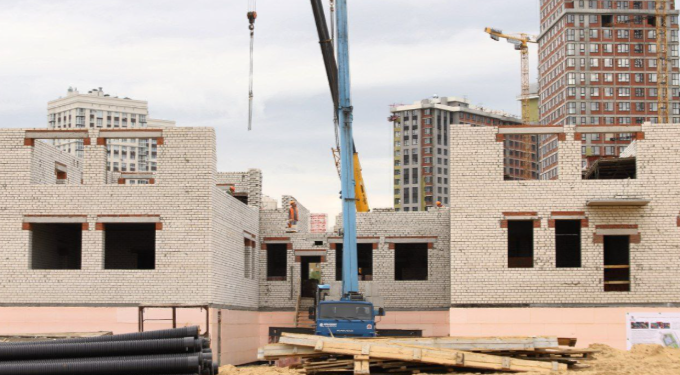 На строительство школы и детского сада в Рязани выделили еще почти 500 миллионов рублей На строительство школы и детского сада в Рязани выделили еще почти 500 миллионов рублей