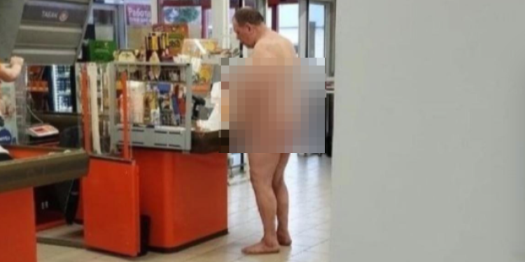 В рязанском Рыбном полностью обнаженный мужчина пришел за покупками в супермаркет