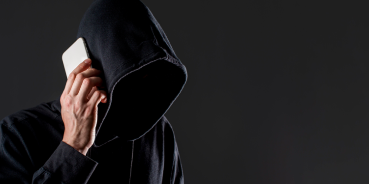 Рязанцев предупредили о ложной информации о выплатах, которую распространяют мошенники