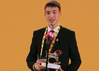 Рязанский школьник Лев Королев стал победителем конкурса "Родная игрушка" Рязанский школьник Лев Королев стал победителем конкурса «Родная игрушка»