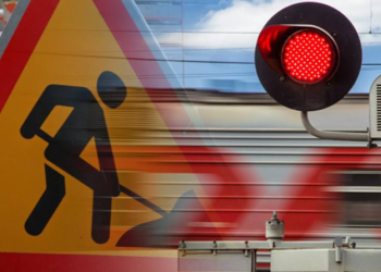 Водителей предупредили о закрытии проезда через железнодорожный переезд на станции Рыбное Водителей предупредили о закрытии проезда через железнодорожный переезд на станции Рыбное