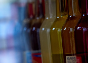 В рязанском кафе на улице Гоголя незаконно продавали спиртное В рязанском кафе на улице Гоголя незаконно продавали спиртное