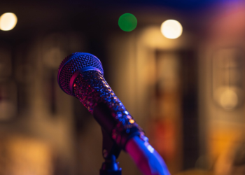 Рязанцев приглашают на творческий вечер «Беседка. Песни вашего двора»