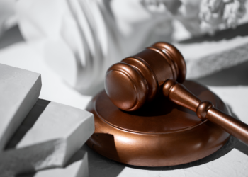 Бывшего зампреда рязанского правительства Никитина оставили в СИЗО до 26 января Бывшего зампреда рязанского правительства Никитина оставили в СИЗО до 26 января