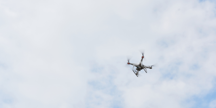 Из-за падения обломков БПЛА в Рязани на Московском шоссе ограничили движение