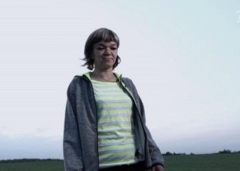 В программе "Мужское/женское" рассказали о многодетной рязанке, которая бьет своих детей В программе «Мужское/женское» рассказали о многодетной рязанке, которая бьет своих детей