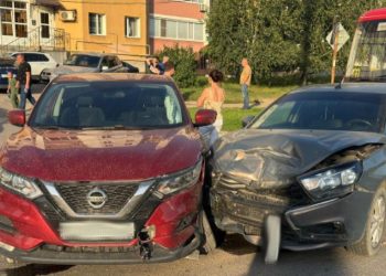 При столкновении двух легковушек на улице Кальной пострадал двухлетний ребенок При столкновении двух легковушек на улице Кальной пострадал двухлетний ребенок