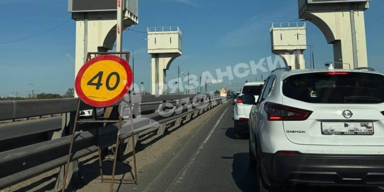 5 сентября на Северной окружной дороге в Рязани образовалась пробка