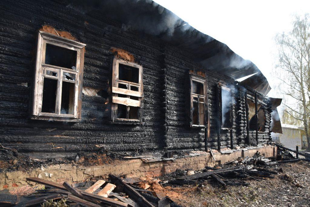 В Спасском районе сгорел учебный корпус бывшего педколледжа