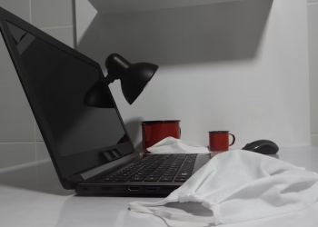 Котяков отметил злоупотребление работодателями самозанятостью сотрудников Котяков отметил злоупотребление работодателями самозанятостью сотрудников