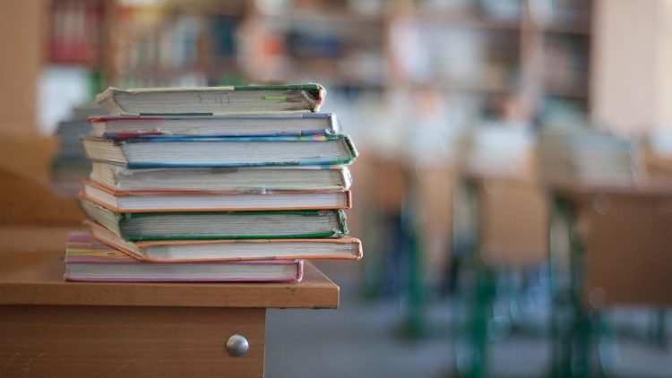 Рязанское Минобразования прокомментировало информацию о нехватке учебников в школах