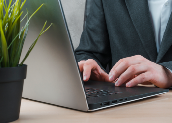 Число вакансий в Рязанской области в сентябре сократилось Число вакансий в Рязанской области в сентябре сократилось